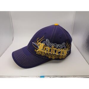 NBA Los Angeles Lakers Adidas Adult Flex Fit Structured Cap Hat L/XL